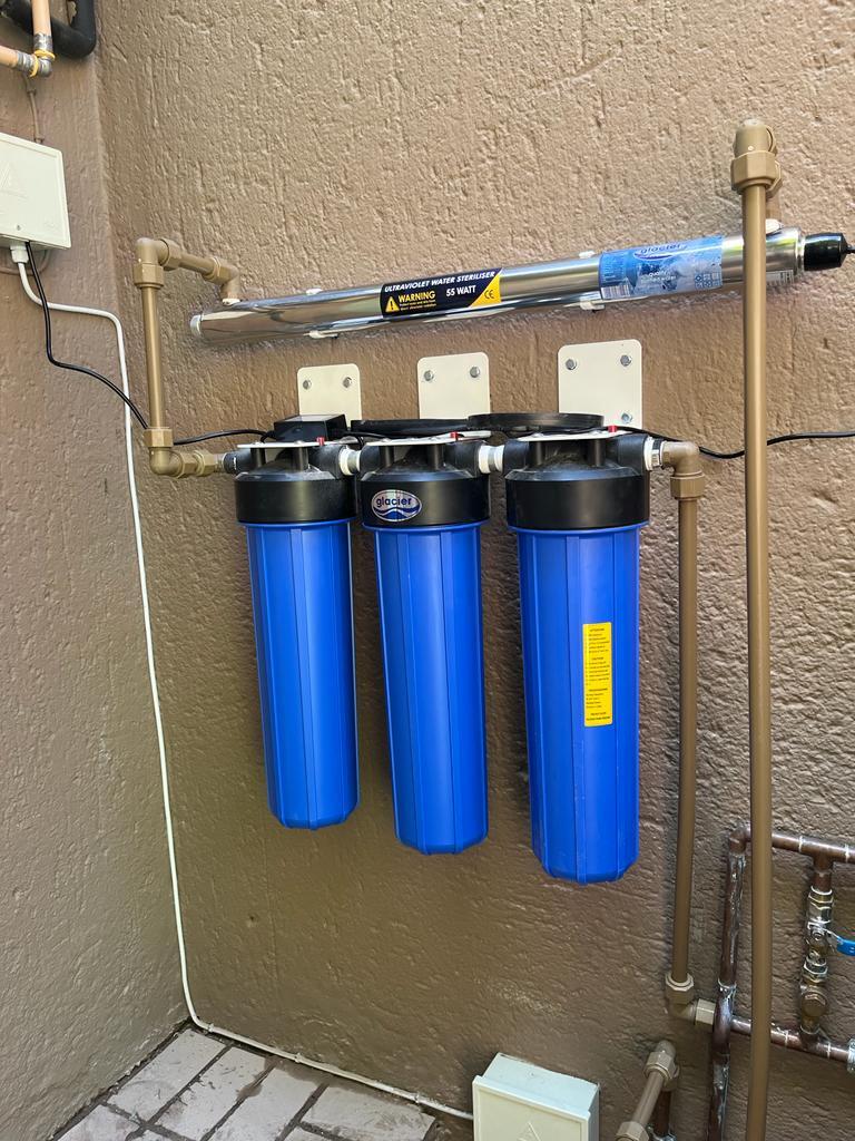 3 Stage 20" Big Blue Filter System with Stainless Steel Ultra Violet Sterilizer & Eco Range Filter Cartridges.